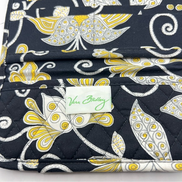 NWOT Vera Bradley Large Trifold Quilted Wallet Retired Yellow Bird Vintage 8x4" - Picture 3 of 13
